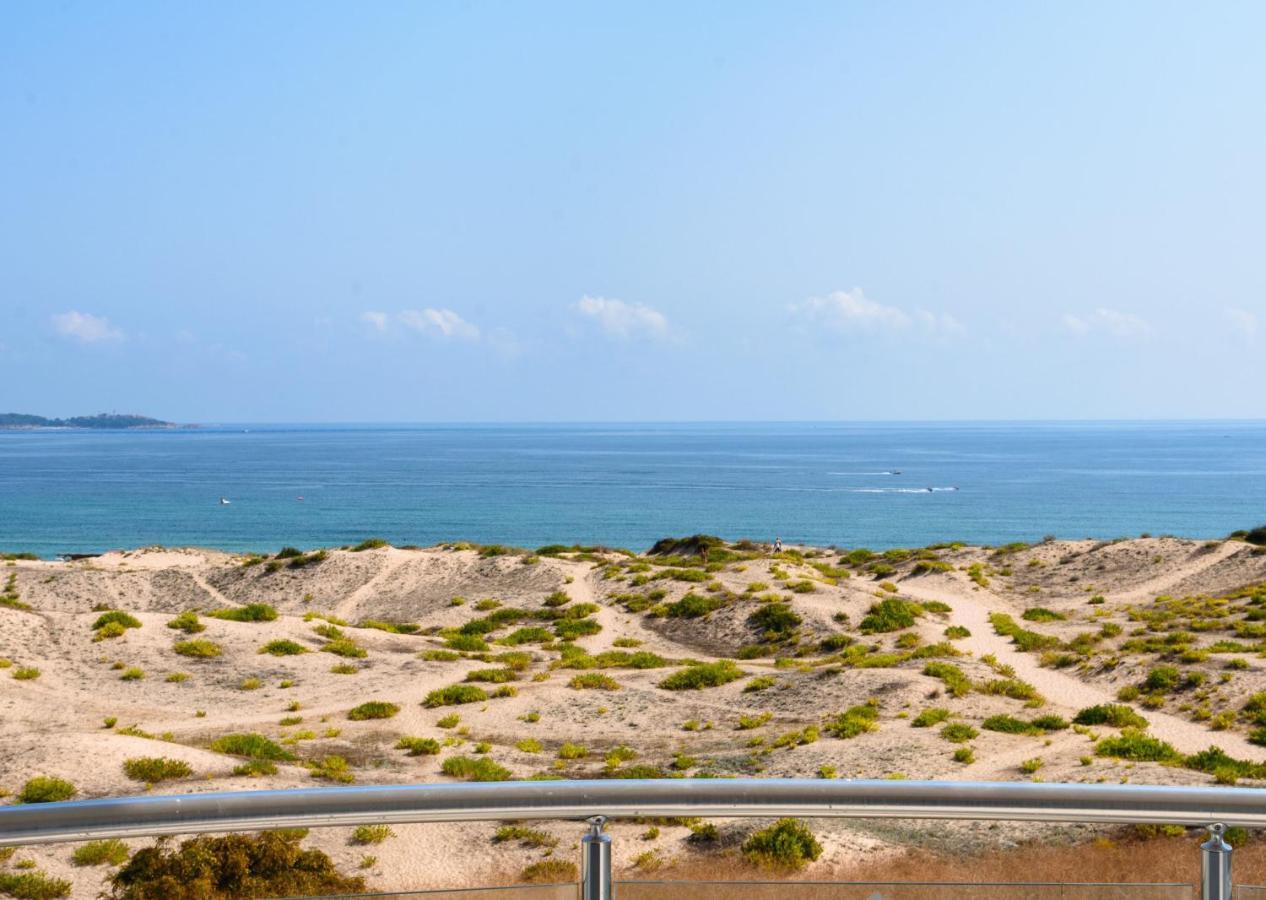 Sea View Apartment Free Parking Приморско Экстерьер фото