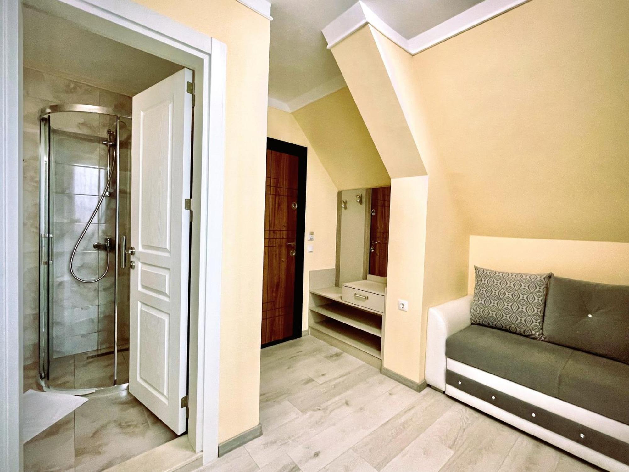 Sea View Apartment Free Parking Приморско Экстерьер фото