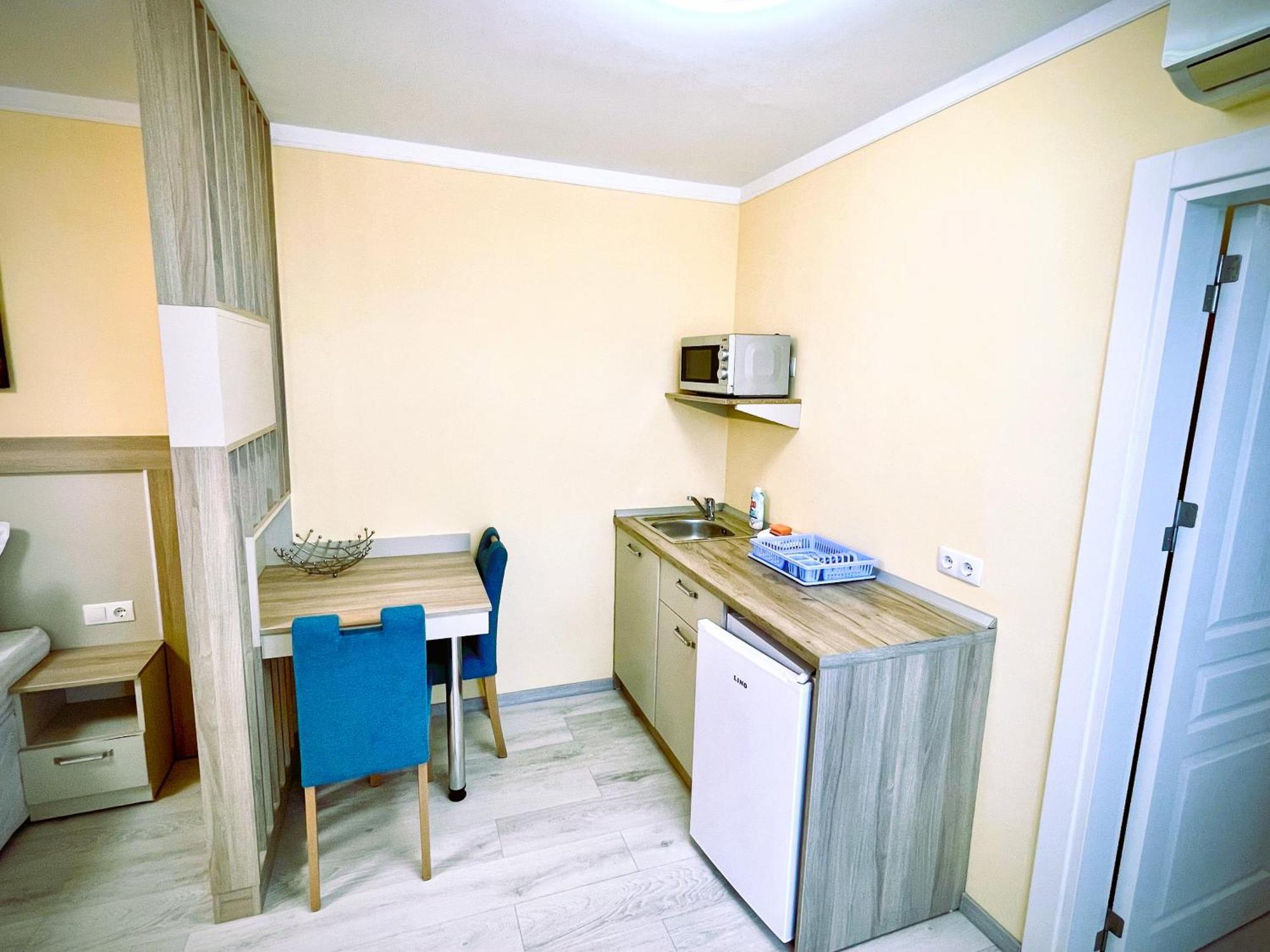 Sea View Apartment Free Parking Приморско Экстерьер фото